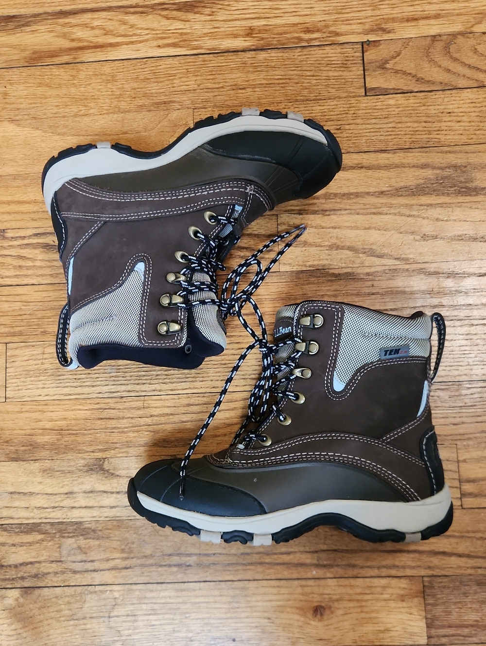 L.L. Bean Women's Trail Waterproof Hiking Boots Size 7